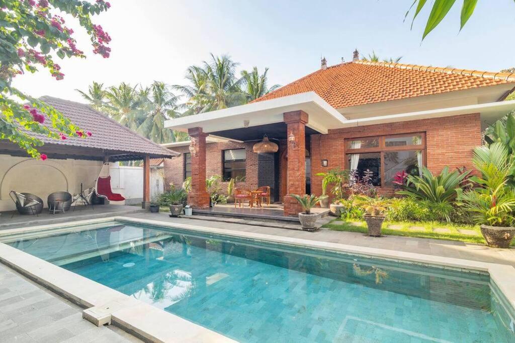 Dani Private Villa - 2Br Private Pool Villa In Tejakula North Bali Gretek Exterior foto